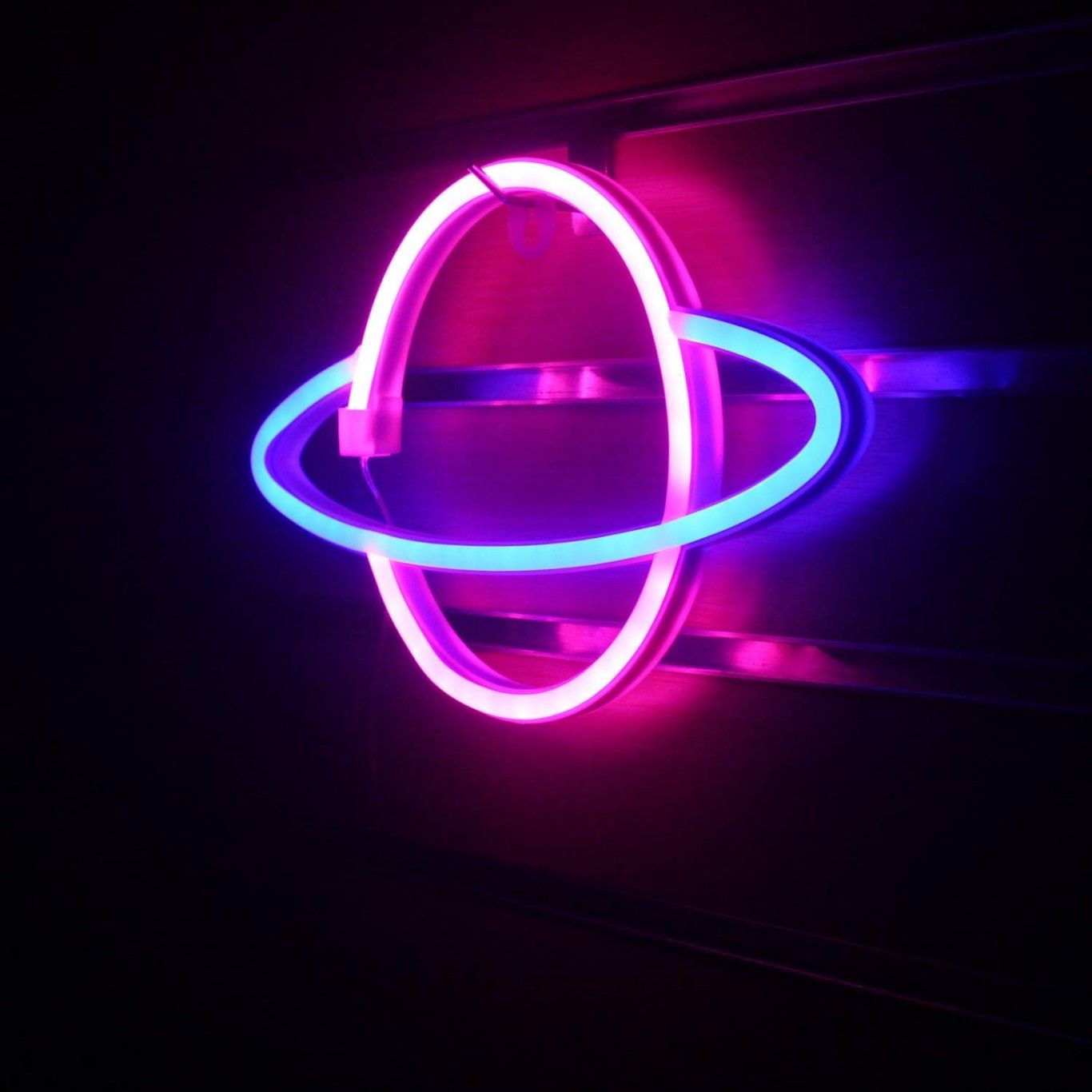 Διακοσμητικό Neon LED Φωτιστικό Πλανήτης Κρόνος Decoration Lamp Saturn 17x30 cm Διακοσμητικό Neon LED Φωτιστικό Πλανήτης Κρόνος Decoration Lamp Saturn 17x30 cm