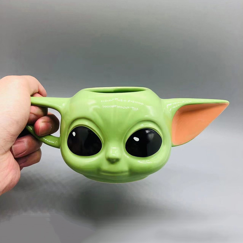 αλιστερή Κούπα MEGA με Σχήμα Baby Yoda - The Mandalorian Χωρητικότητας 300 mL αλιστερή Κούπα MEGA με Σχήμα Baby Yoda - The Mandalorian Χωρητικότητας 300 mL