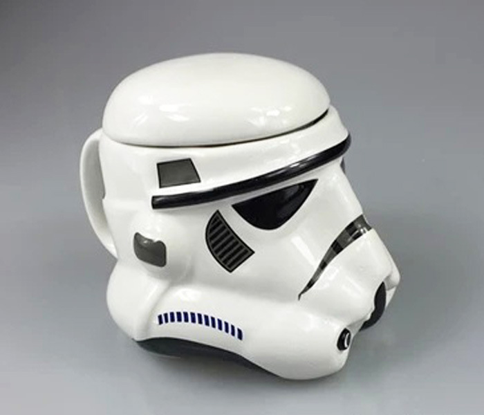 Γυαλιστερή Κούπα MEGA Stormtrooper's Helmet Star Wars σε Σχήμα Κράνους με Καπάκι Γυαλιστερή Κούπα MEGA Stormtrooper's Helmet Star Wars σε Σχήμα Κράνους με Καπάκι