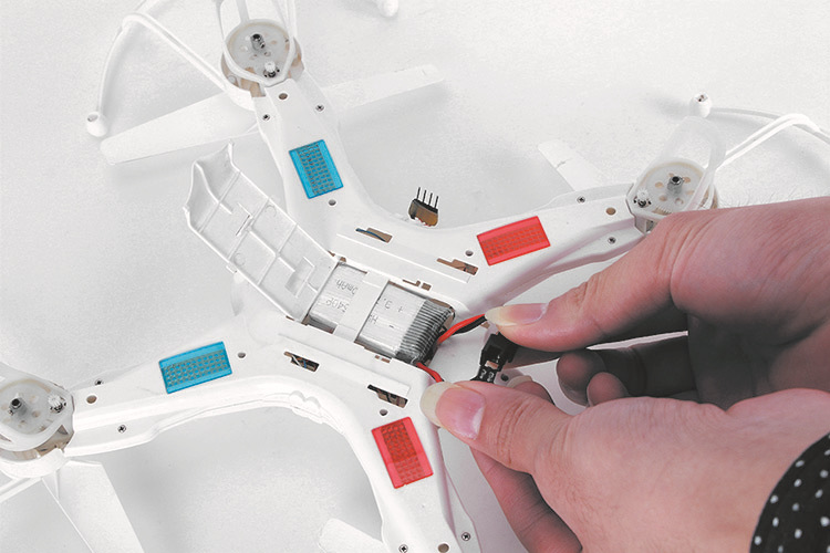 WiFi Τηλεκατευθυνόμενο Ελικόπτερο Quadcopter 6 Axis Gyro 2.4GHz με HD Camera