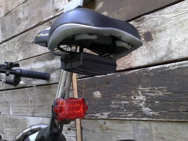 Τηλεχειριζόμενος Συναγερμός Δόνησης 120dB για το Σπίτι, το Αυτοκίνητο, την Μηχανή