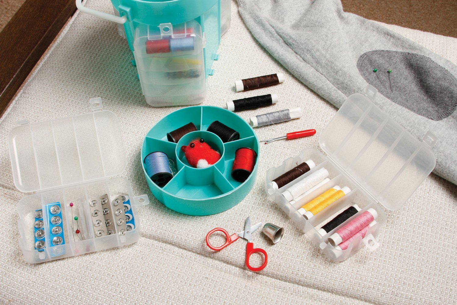 Σετ Ραπτικής με 210 τεμάχια - Deluxe Sewing Kit & Storage Caddy