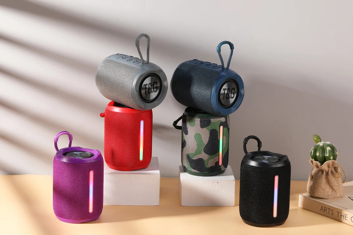 Mini Φορητό Ασύρματο Ηχείο Bluetooth με Θύρες USB, Type-C, AUX & TF  Mini Φορητό Ασύρματο Ηχείο Bluetooth με Θύρες USB, Type-C, AUX & TF