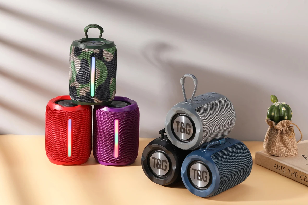 Mini Φορητό Ασύρματο Ηχείο Bluetooth με Θύρες USB, Type-C, AUX & TF  Mini Φορητό Ασύρματο Ηχείο Bluetooth με Θύρες USB, Type-C, AUX & TF