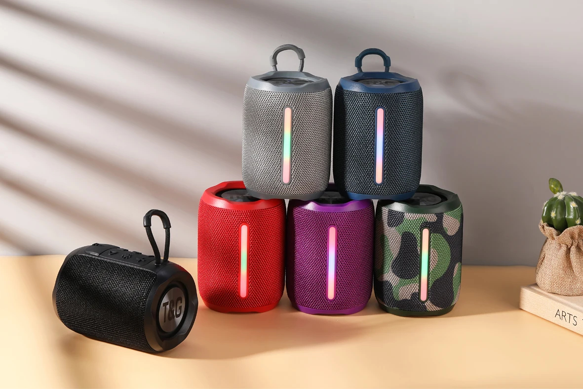 Mini Φορητό Ασύρματο Ηχείο Bluetooth με Θύρες USB, Type-C, AUX & TF  Mini Φορητό Ασύρματο Ηχείο Bluetooth με Θύρες USB, Type-C, AUX & TF