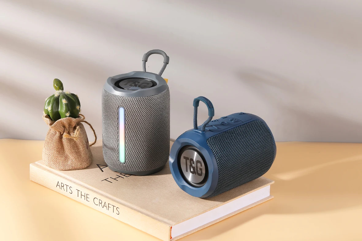 Mini Φορητό Ασύρματο Ηχείο Bluetooth με Θύρες USB, Type-C, AUX & TF  Mini Φορητό Ασύρματο Ηχείο Bluetooth με Θύρες USB, Type-C, AUX & TF