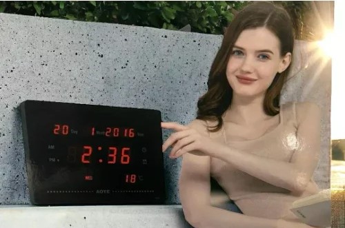 Ψηφιακό LED Ρολόι Τοίχου με Ενδείξεις Ημερομηνίας & Θερμοκρασίας 15.5 x 23.5cm Arrango Ψηφιακό LED Ρολόι Τοίχου με Ενδείξεις Ημερομηνίας & Θερμοκρασίας 15.5 x 23.5cm Arrango