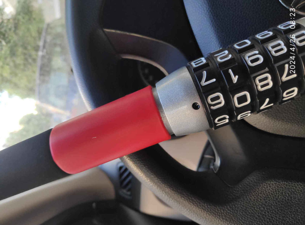 Αντικλεπτικό Μπαστούνι Τιμονιού Αυτοκινήτου 5 Συνδυασμών με Ρυθμιζόμενο Μήκος Κόκκινο Αντικλεπτικό Μπαστούνι Τιμονιού Αυτοκινήτου 5 Συνδυασμών με Ρυθμιζόμενο Μήκος Κόκκινο