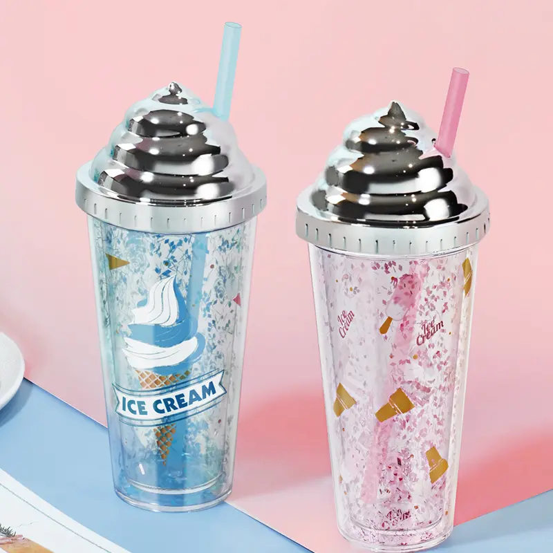 Πλαστικό Ποτήρι με Καπάκι & Καλαμάκι σε Σχήμα Παγωτό Πλαστικό Ποτήρι με Καπάκι & Καλαμάκι σε Σχήμα Παγωτό