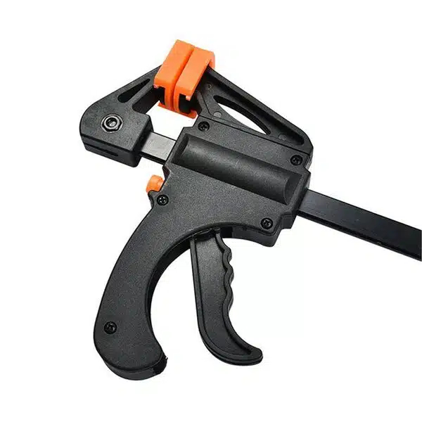 Σφιγκτήρας Σκανδάλης Μαραγκών 48cm με Πλαστικές Δαγκάνες και Μέγιστο Άνοιγμα 300mm Σφιγκτήρας Σκανδάλης Μαραγκών 48cm με Πλαστικές Δαγκάνες και Μέγιστο Άνοιγμα 300mm