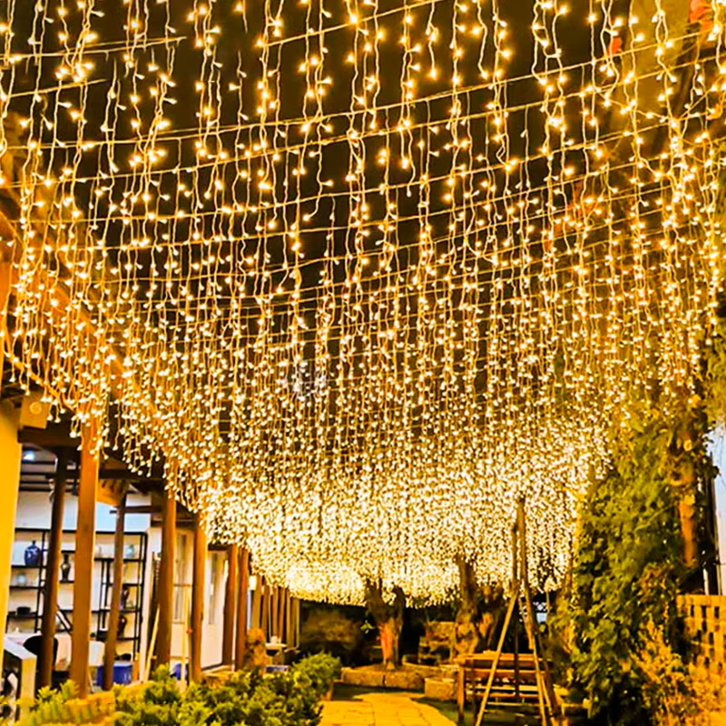 Χριστουγεννιάτικα Λαμπάκια “Βροχή” 400 LED – 5.9m Θερμού Φωτισμού για Μπαλκόνι, Παράθυρα & Κήπο Χριστουγεννιάτικα Λαμπάκια “Βροχή” 400 LED – 5.9m Θερμού Φωτισμού για Μπαλκόνι, Παράθυρα & Κήπο